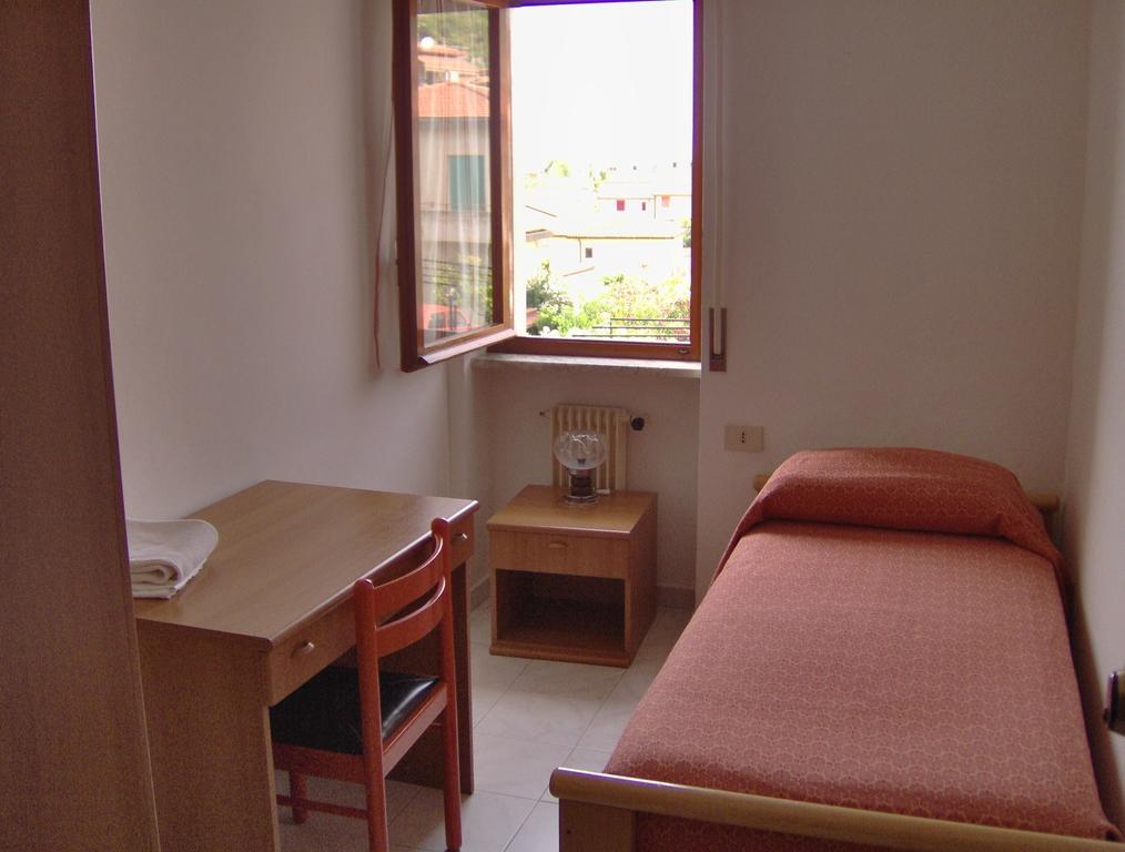 Hotel Svizzero Sangineto Camera foto